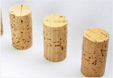 Natural cork caps for still wine