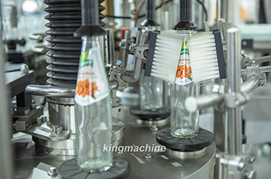 Three Sides Sticker Labeling Machine