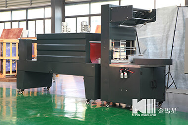 Semi-Automatic Bottle Shrink Wrapping Machine