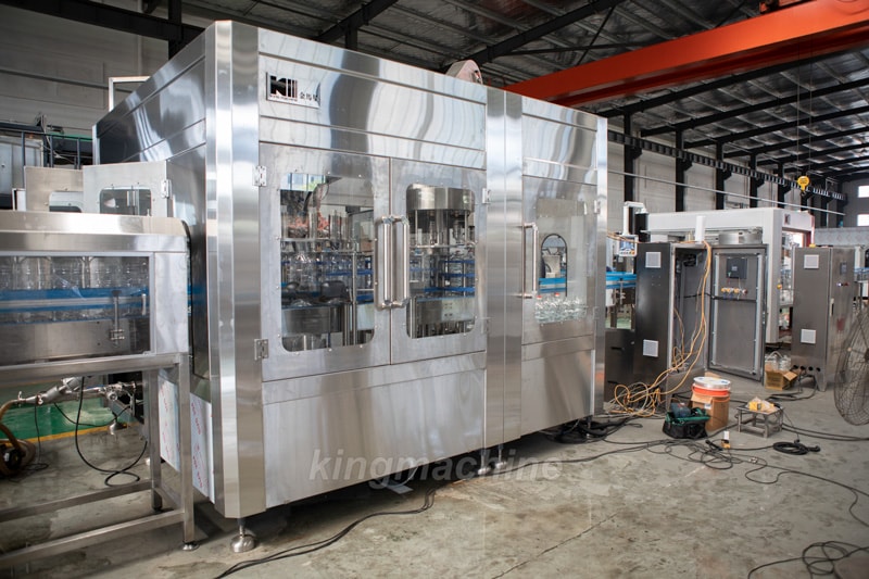 oil filling machine.jpg