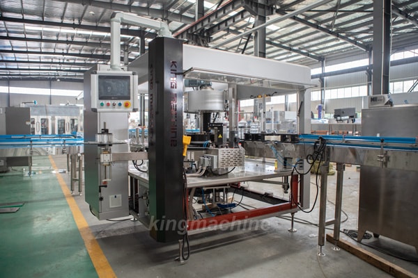 OPP hot glue labeling machine