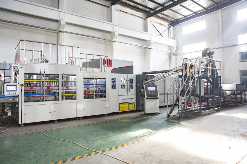 Water Filling Packaging Machine Combi.jpg