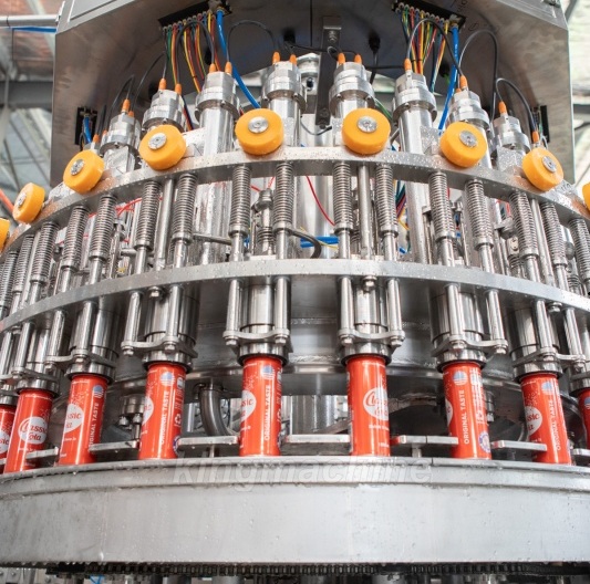 Can filling machine Can filling machine