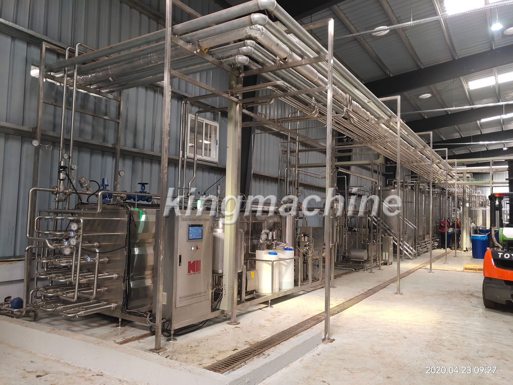 A complete juice production line in Guinea
