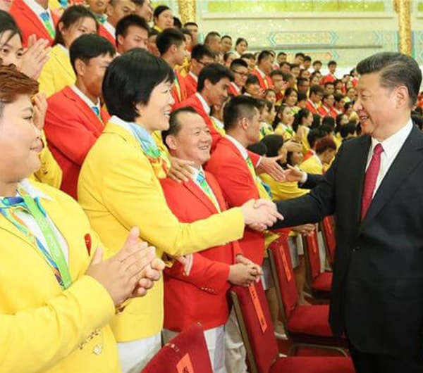 Chinese leaders meet Olympic delegation