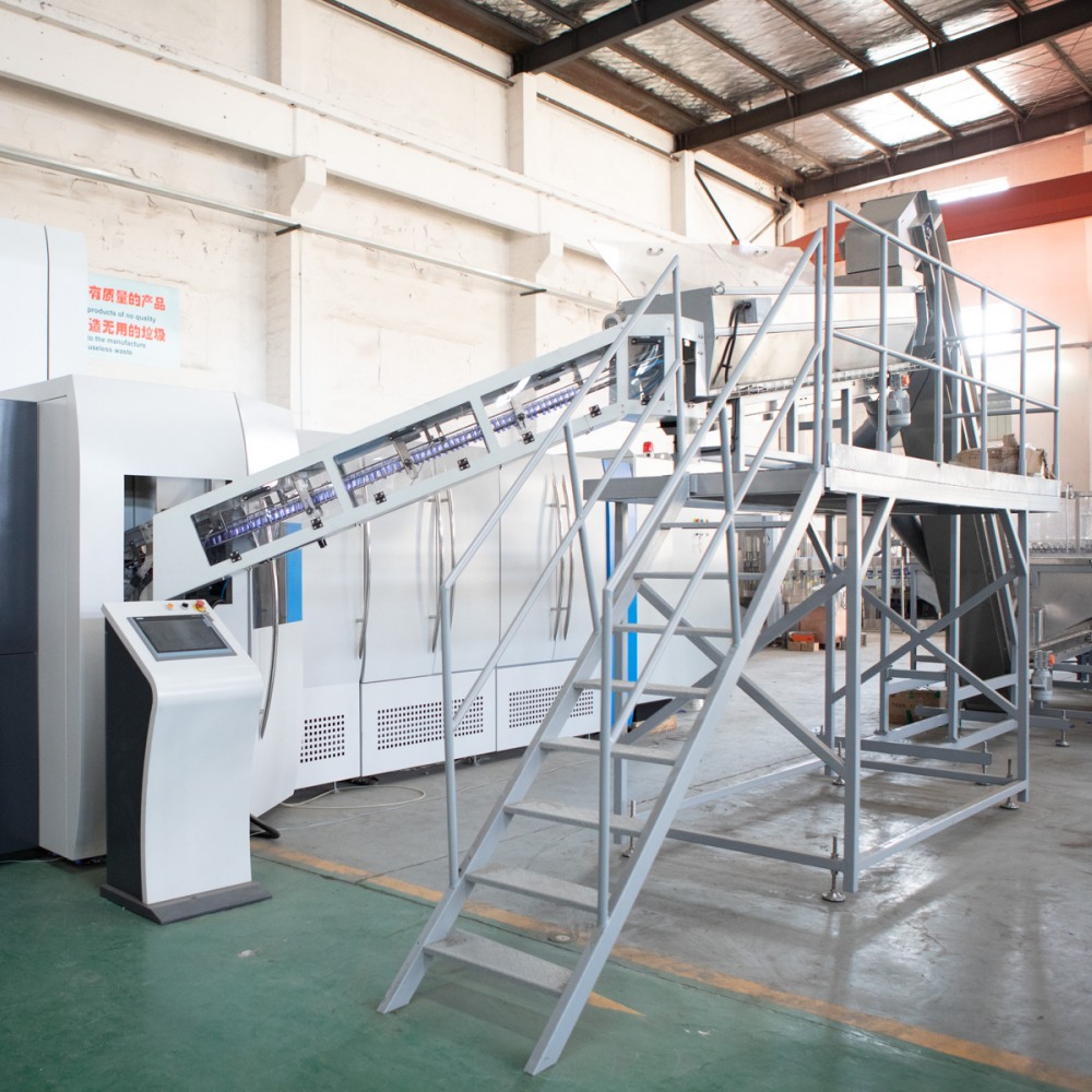 How Can the Blowing Filling Capping Combiblock Improve the Efficiency of the Beverage Filling Industry?