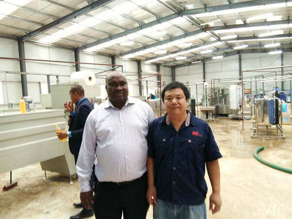 carbonated filling machine .jpg carbonated filling machine .jpg