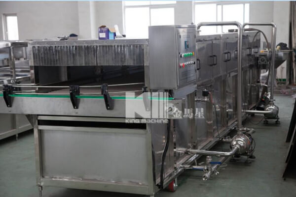injection molding.jpg