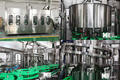 How does the juice with pulp hot filling machine work?