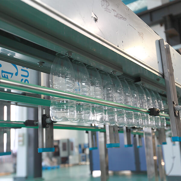 3-in-1 Mineral Water Filling Capping Machine 12000BPH 